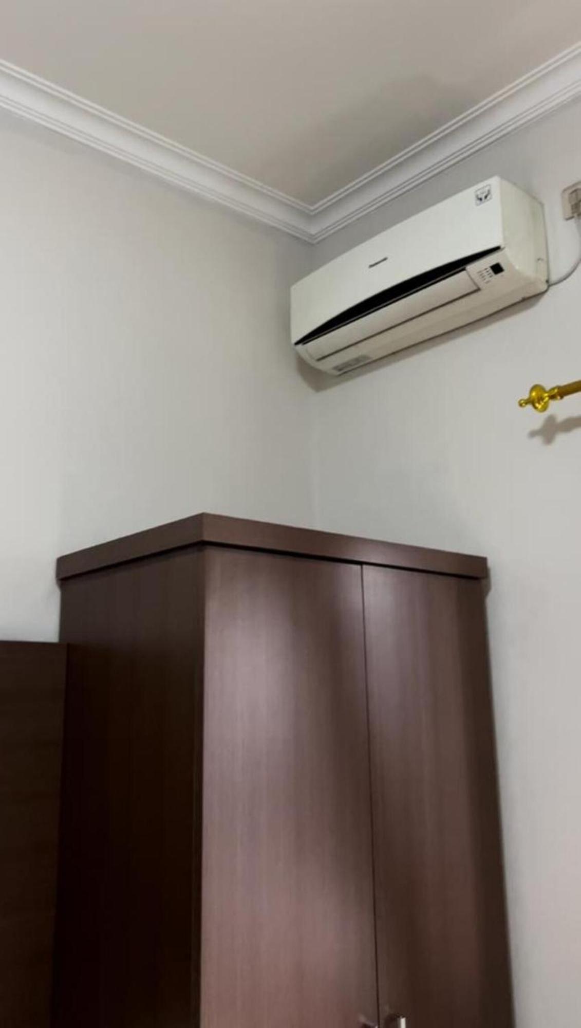 Hens Guesthouse Syariah Gadobangkong Esterno foto
